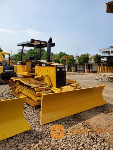 Doser Bulldozer CAT D3C Builtup 2022 Jakarta