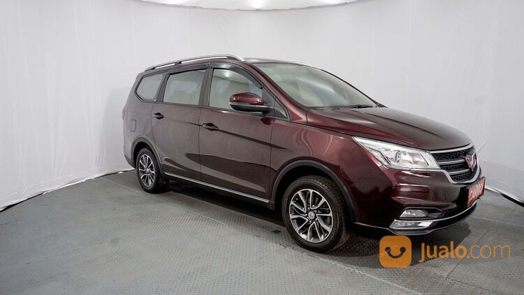 Wuling Cortez 1.8 C MT 2018 Merah