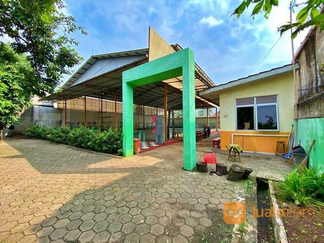 LAHAN KOMERSIAL TANAH,RUMAH & LAPANGAN FUTSAL PINGGIR JALAN