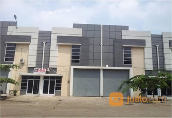 Gudang 5 M nego Kawasan Pergudangan Platinum Riau LT 748 m2 LB 1008m2