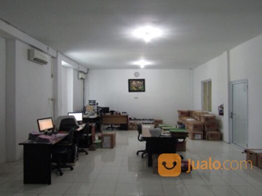 Gudang 5 M nego Kawasan Pergudangan Platinum Riau LT 748 m2 LB 1008m2