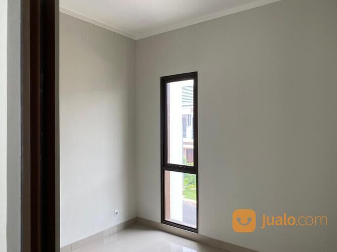 Rumah di Summarecon Bekasi, Cluster Burgundy, Bekasi