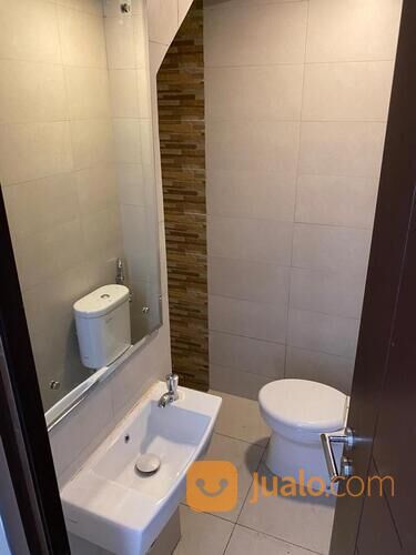 Rumah di Summarecon Bekasi, Cluster Burgundy, Bekasi