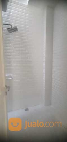 Rumah Ada Kolam Renang Eastwood Regency Citraland Modern 2 Lantai Surabaya Siap Huni