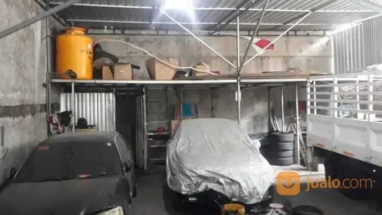 GUDANG GARASI UNTUK TRUK DAN MOBIL DI DUKUH KUPANG