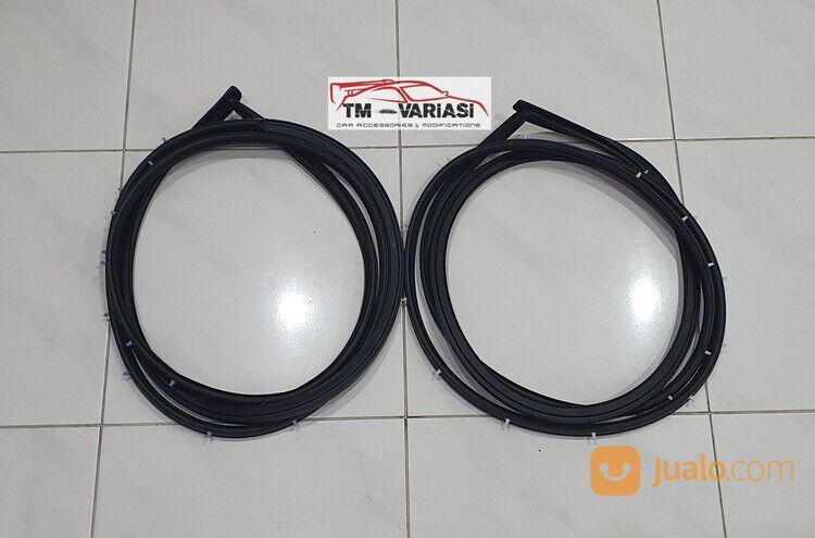 Import Karet Pintu Mobil Suzuki Vitara 4x4 SWB Short Wheel Base