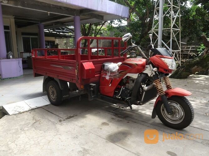 MOTOR VIAR RODA TIGA MERAH 2018