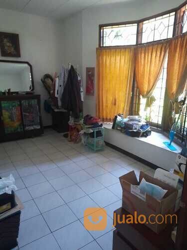 Rumah LUAS , ADA GUDANG , TAMAN harga turun ekonomis (tln) di cigadung selatan bandung