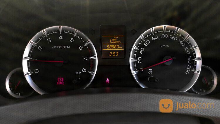 Suzuki Ertiga GL MT 2017 Putih