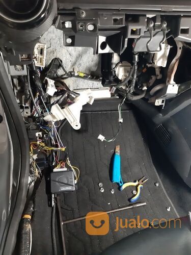 JAYA MOTOR AHLI KELISTRIKAN MOBIL