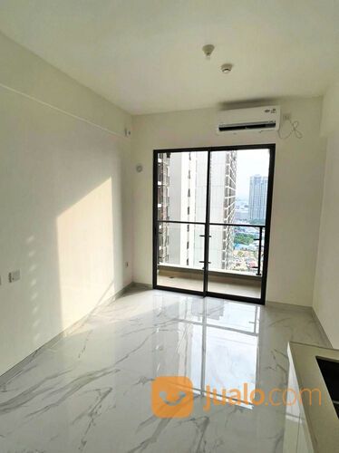 (TSI/15754) Apartemen Sky House BSD, Tower Leonie, Tangerang, 21 m², Lt. 23, PPJB