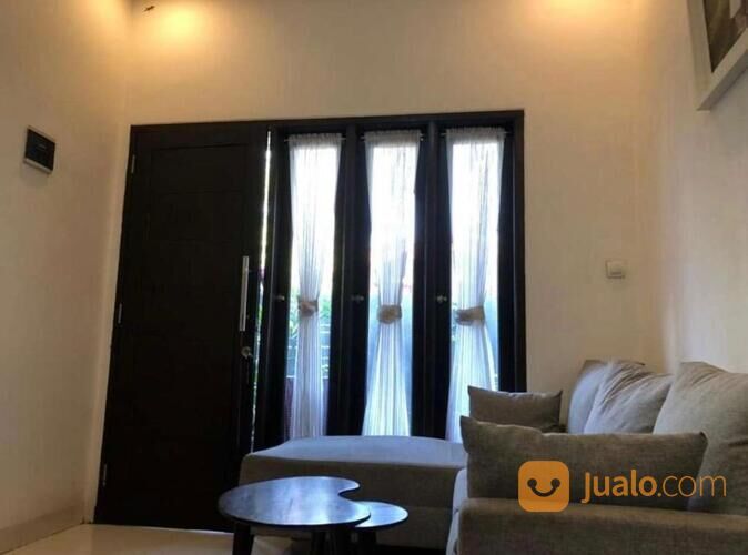 Rumah di Perumahan Duta Kranji