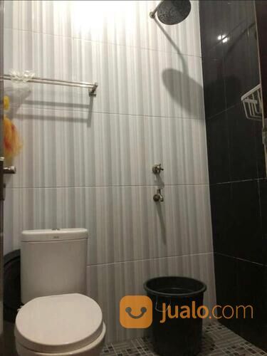 Rumah di Perumahan Duta Kranji