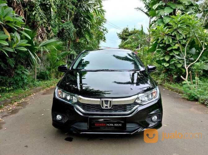 HONDA CITY 1.5 E CVT AT 2017 HITAM kondisi mobil istimewa bergaransi dan dijamin siap pakai