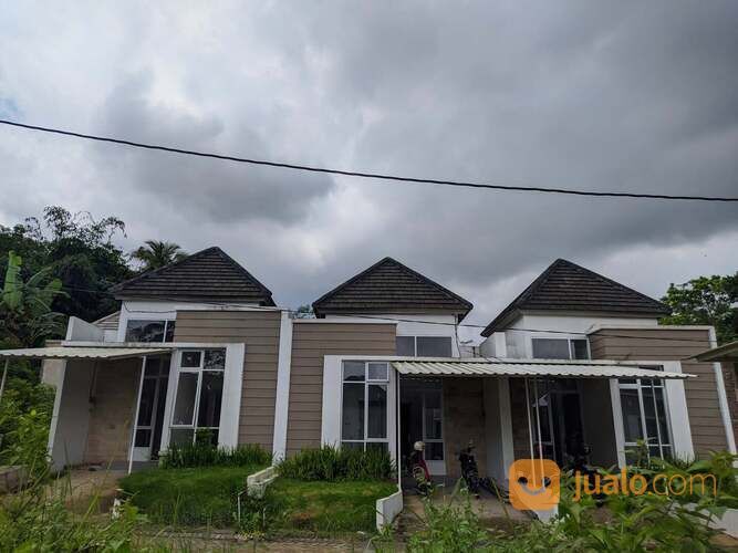 rumah di graha arimbi salatiga
