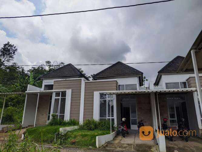 rumah di graha arimbi salatiga