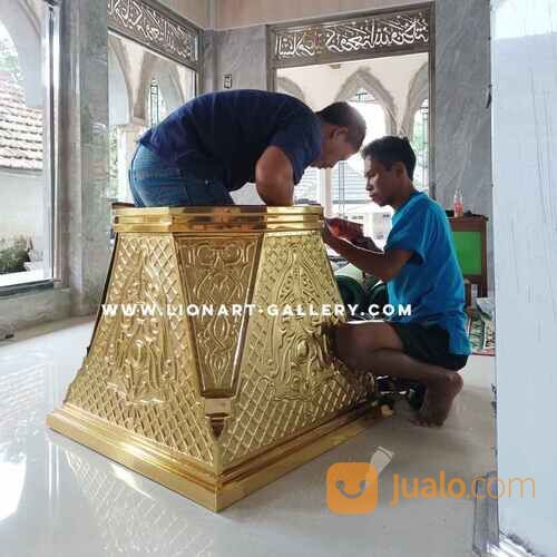 Mahkota Pilar Masjid Kuningan