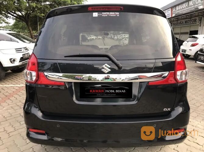 SUZUKI ERTIGA 1.4 GX AT 2017 HITAM kondisi mobil istimewa bergaransi dan dijamin siap pakai