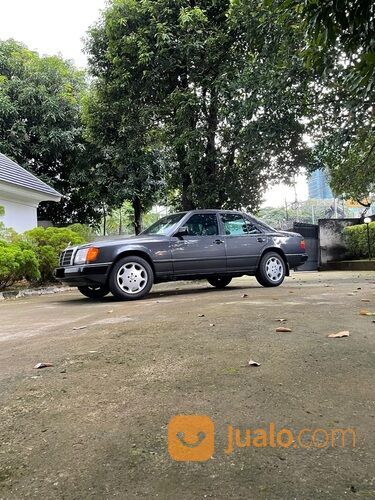 Mercy boxer tipe 200e th 1988