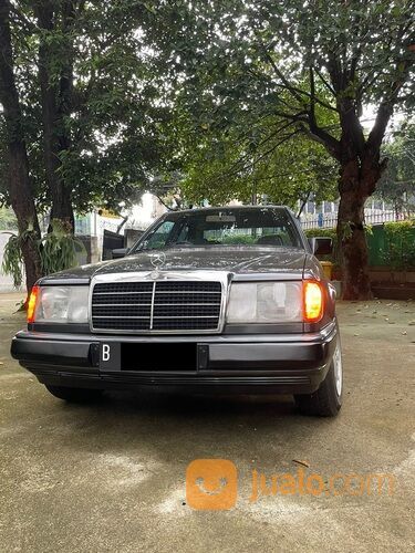 Mercy boxer tipe 200e th 1988