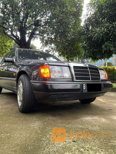 Mercy boxer tipe 200e th 1988