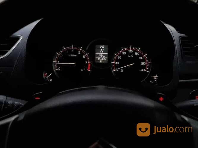 SUZUKI SWIFT 1.6 SPORT AT 2015 KUNING Kondisi mobil istimewa bergaransi dan dijamin siap pakai