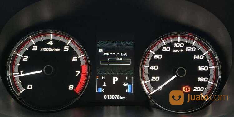 NISSAN LIVINA 1.5 VL AT 2020 HITAM Kondisi mobil istimewa bergaransi dan dijamin siap pakai