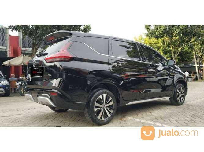 NISSAN LIVINA 1.5 VL AT 2020 HITAM Kondisi mobil istimewa bergaransi dan dijamin siap pakai