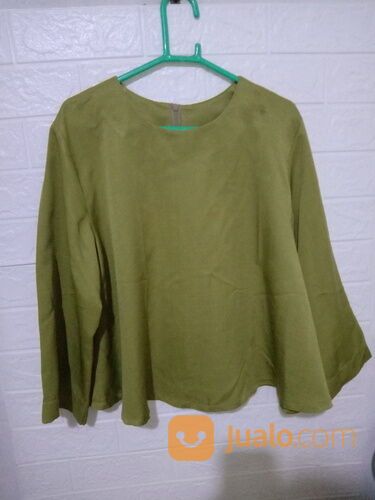 Baju Wanita Preloved Model Ngatung