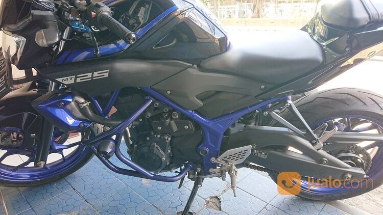 Motor Yamaha MT25 Des 2017 BiruHitam KM. rendah, gress spt baru tinggal pakai