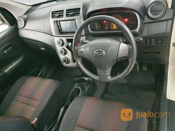 DAIHATSU SIRION 1.3 RS AT 2015 PUTIH Kondisi mobil istimewa bergaransi dan dijamin siap pakai