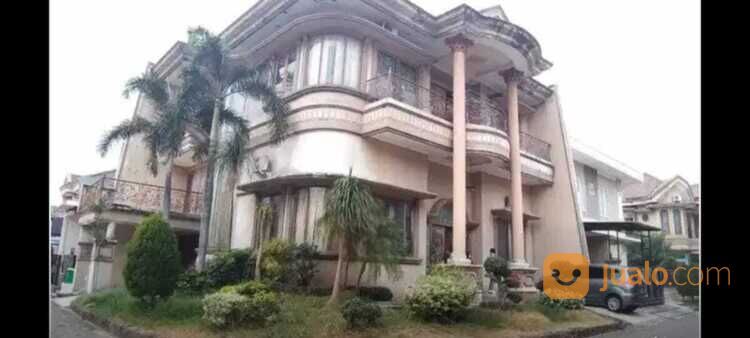 Rumah Mewah Daerah Pakuwon City, Lokasi Paling Depan