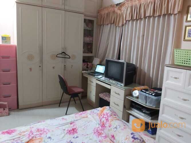 Rumah Mewah Daerah Pakuwon City, Lokasi Paling Depan