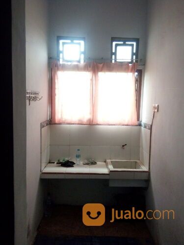 Kost pasutri mojosari