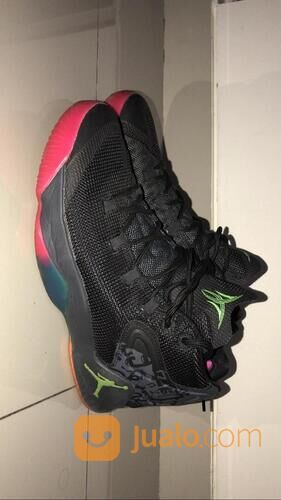 NIKE AIR JORDAN MELO 12