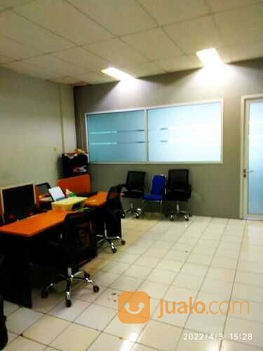 ruang perkantoran di kelapa gading