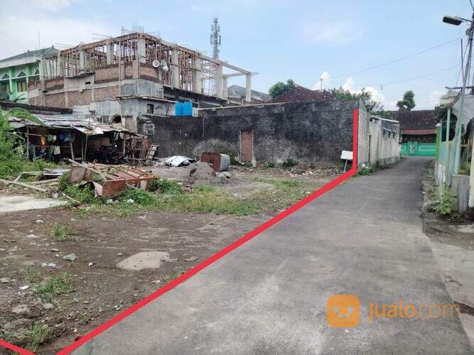 Tanah STRATEGIS JOGJA Belakang Kelurahan Pakuncen. Luas 421m² lebar 20m