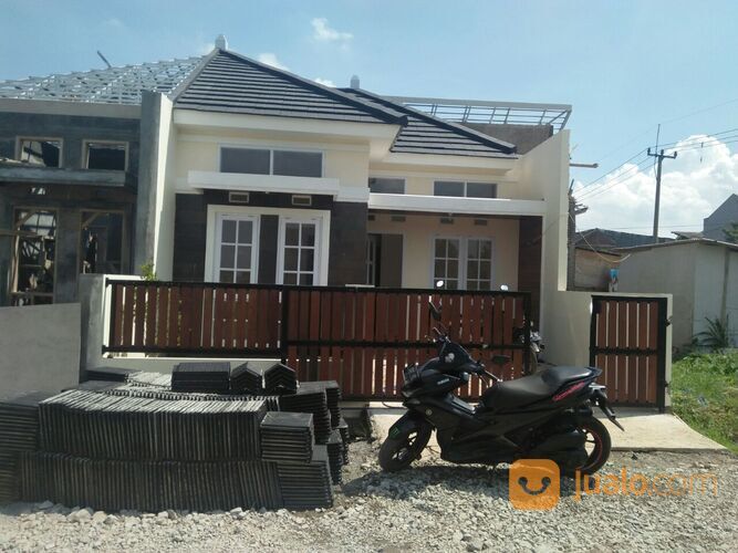 Rumah siap huni cibiru komplek bumi harapan unit terbatas
