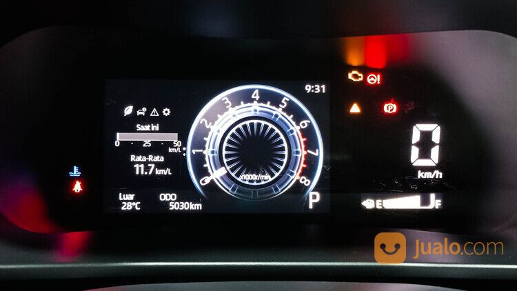 Toyota Raize 1.0T GR Sport AT 2021 Kuning