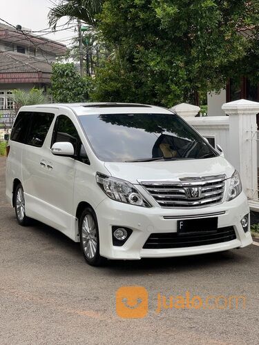 Toyota alphard 2011/2012 SC Audioless CBU Japan (facelift) low km