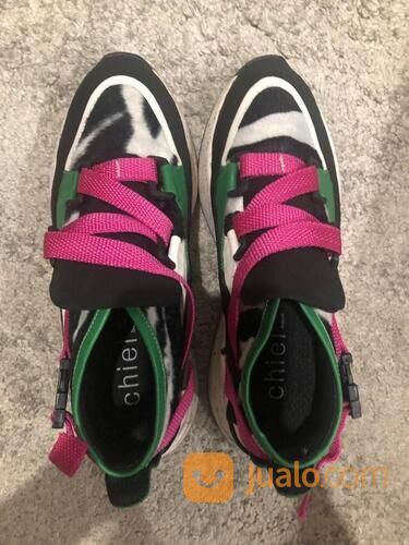 Sepatu chiel brand lokal