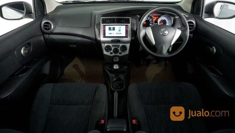 Nissan Grand Livina X-Gear MT 2016 Putih