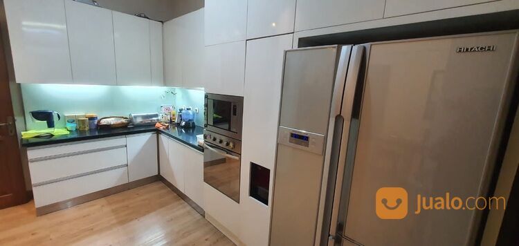 Rumah Luxury 6 Kamar Di Taman Sakura Indah Bandung