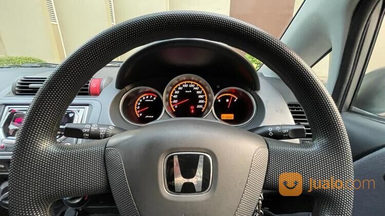 HONDA JAZZ i- DSI 2007 MT low Kilometer ( MOBIL ANTIK!! )