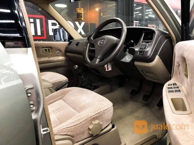 TOYOTA KIJANG LGX KF83 TH 2003 MT LOW KILOMETER (MOBIL ANTIK!!)