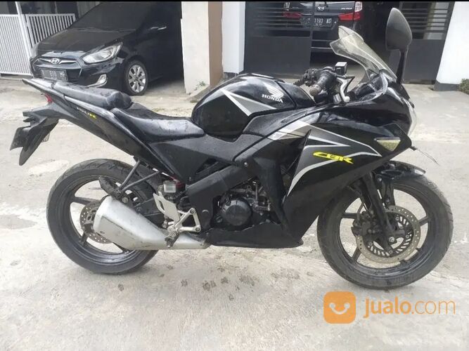 Honda Cbr 150r Tahun 2011