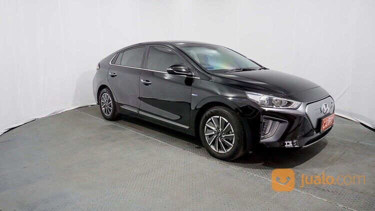 Hyundai Ioniq EV 4X2 Prime 100 AT 2020 Hitam