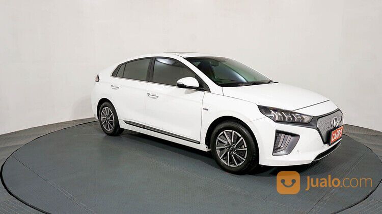 Hyundai Ioniq EV 4X2 Signature AT 2020 Putih