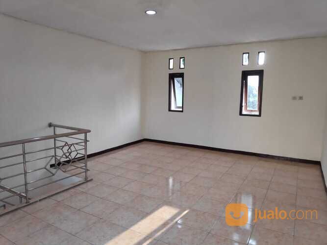 RUMAH VILLA GADING BARU