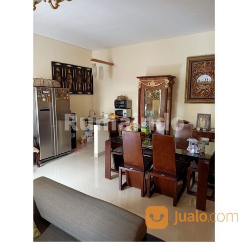 Rumah di Jln Pinang Barat 1 , Pondok Labu Cilandak Jakarta Selatan